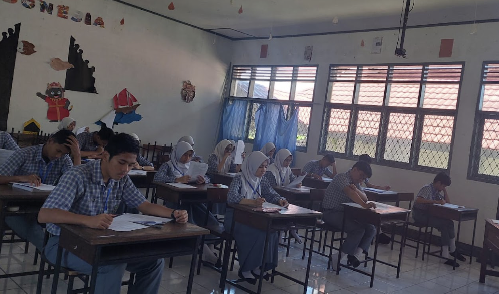 Hari Keempat Pelaksanaan Ujian Sekolah 