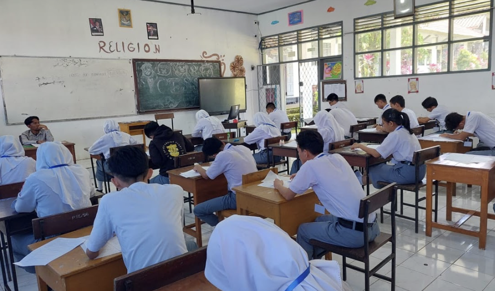 Hari Ketiga Pelaksanaan Ujian Sekolah